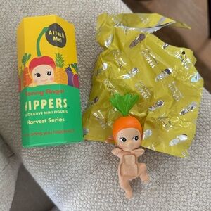 Sonny Angel Hippers Harvest Series Carrot